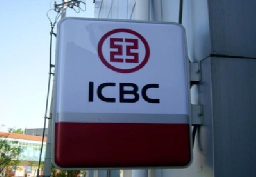 关岭导致灯箱发黄的原因有哪些?